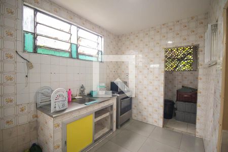 Cozinha e Área de Serviço de casa de condomínio para alugar com 1 quarto, 60m² em Ze Garoto, São Gonçalo