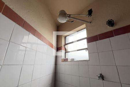 Banheiro de apartamento para alugar com 1 quarto, 50m² em Jardim Monte Carmelo, Guarulhos