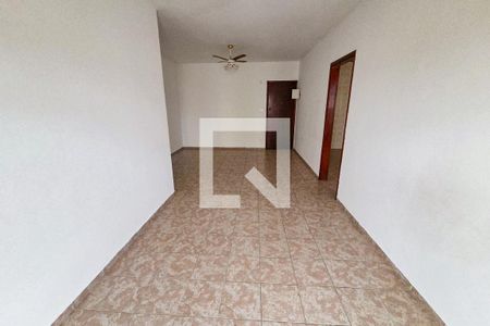 Sala de apartamento para alugar com 1 quarto, 65m² em Vila Tupi, Praia Grande