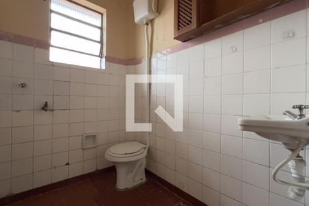 Banheiro de casa para alugar com 2 quartos, 69m² em Jardim Monte Carmelo, Guarulhos