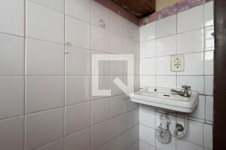 Banheiro de casa para alugar com 2 quartos, 69m² em Jardim Monte Carmelo, Guarulhos