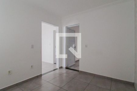 Casa para alugar com 2 quartos, 60m² em Rp4 (regiões de Planejamento), Mauá