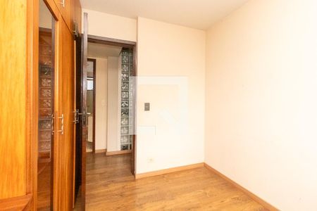 Quarto 1 de apartamento para alugar com 3 quartos, 95m² em Portão, Curitiba