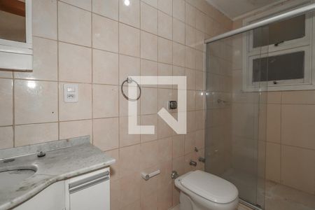 Banheiro da Suíte de apartamento à venda com 4 quartos, 137m² em Chácara das Pedras, Porto Alegre