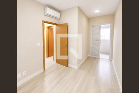 Quarto 1 de apartamento para alugar com 2 quartos, 66m² em Macuco, Santos