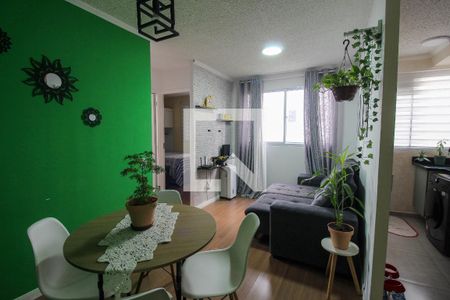 Sala de apartamento para alugar com 2 quartos, 42m² em Jardim Gilda Maria, São Paulo