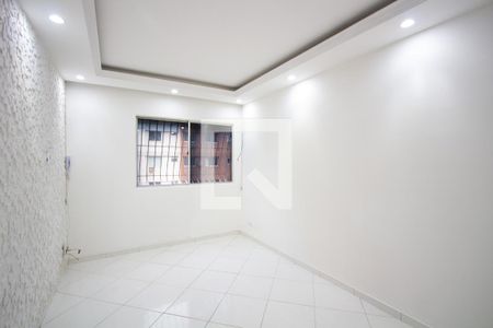 Sala de apartamento para alugar com 2 quartos, 82m² em Colubandê, São Gonçalo