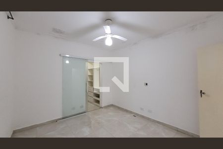 Suite de casa para alugar com 2 quartos, 67m² em Jardim Moraes, Itaquaquecetuba