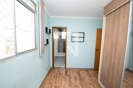 Suite  de apartamento para alugar com 2 quartos, 55m² em Camargos, Belo Horizonte