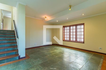Casa à venda com 3 quartos, 300m² em Cidade Universitária, Campinas