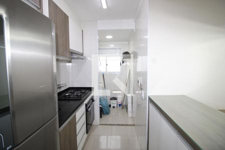 Sala / Cozinha de apartamento para alugar com 2 quartos, 45m² em Vila Nova Curuca, São Paulo