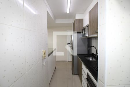 Sala / Cozinha de apartamento para alugar com 2 quartos, 45m² em Vila Nova Curuca, São Paulo