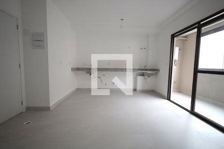Sala, Cozinha e Área de Serviço de apartamento para alugar com 1 quarto, 50m² em Parque das Nações, Santo André