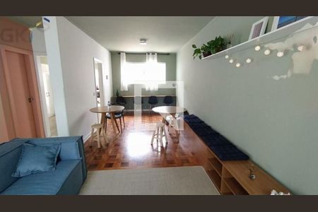 Casa à venda com 3 quartos, 210m² em Pinheiros, São Paulo