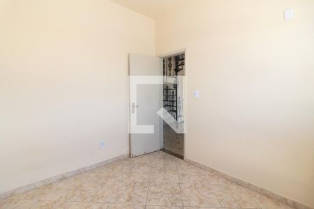 Quarto 2 de casa para alugar com 3 quartos, 300m² em Realengo, Rio de Janeiro