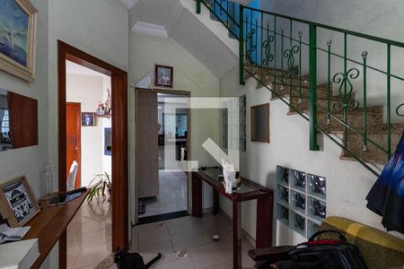 Hall de entrada de casa à venda com 3 quartos, 150m² em Lapa, São Paulo