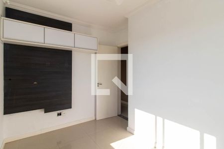 Quarto 1 de apartamento à venda com 3 quartos, 72m² em Cavalhada, Porto Alegre