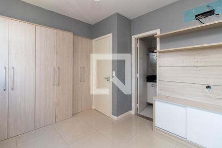 Quarto 2 de apartamento à venda com 3 quartos, 72m² em Cavalhada, Porto Alegre