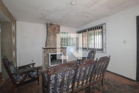 Sala de casa para alugar com 3 quartos, 250m² em Espírito Santo, Porto Alegre