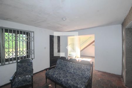 Sala de casa para alugar com 3 quartos, 250m² em Espírito Santo, Porto Alegre