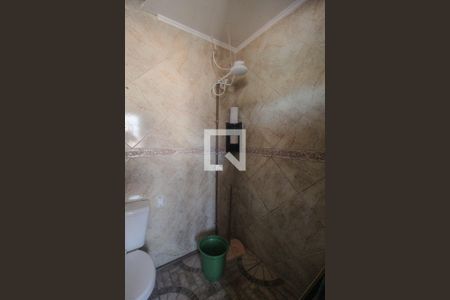 banheiro de casa à venda com 3 quartos, 400m² em Espírito Santo, Porto Alegre