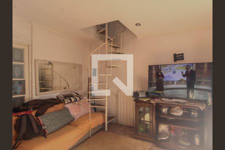 Sala de casa à venda com 3 quartos, 400m² em Espírito Santo, Porto Alegre