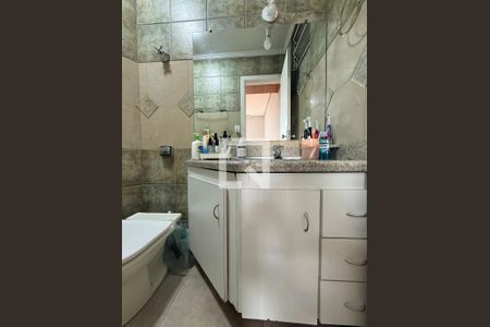 Banheiro de apartamento para alugar com 3 quartos, 130m² em Padre Eustáquio, Belo Horizonte