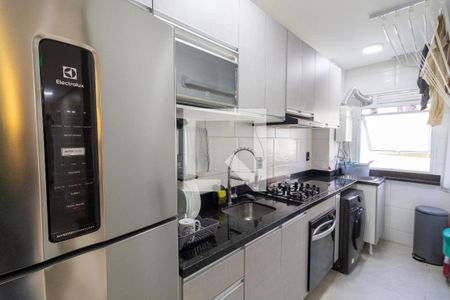 Cozinha de apartamento à venda com 3 quartos, 72m² em Cavalhada, Porto Alegre