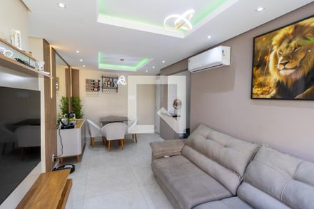 Sala de apartamento à venda com 3 quartos, 72m² em Cavalhada, Porto Alegre