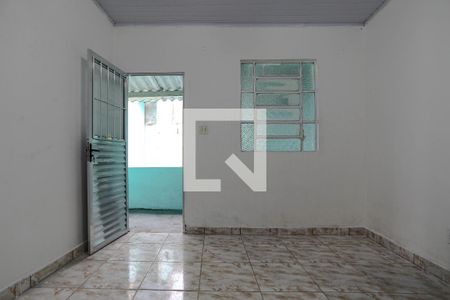 Sala de casa para alugar com 2 quartos, 120m² em Centro, Mogi das Cruzes