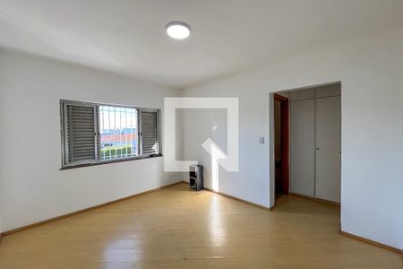Suite de casa para alugar com 4 quartos, 210m² em São João Climaco, São Paulo