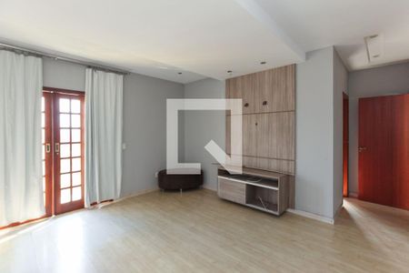 Casa à venda com 3 quartos, 405m² em Olaria, Contagem