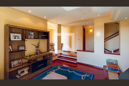 Sala  de casa de condomínio à venda com 4 quartos, 379m² em Menino Deus, Porto Alegre