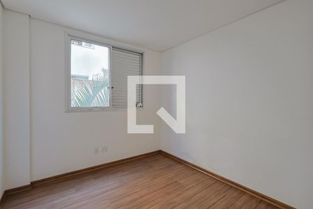 Apartamento para alugar com 4 quartos, 126m² em Buritis, Belo Horizonte