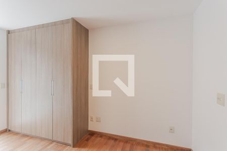 Suíte 1 de apartamento para alugar com 2 quartos, 71m² em Vila Madalena, São Paulo