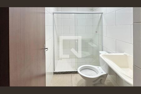 Banheiro de apartamento para alugar com 2 quartos, 50m² em Recreio dos Bandeirantes, Rio de Janeiro