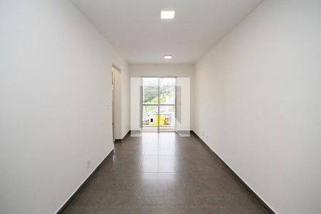 Sala de apartamento para alugar com 2 quartos, 46m² em Roselândia, Cotia