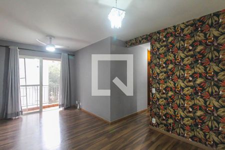 Sala de apartamento para alugar com 3 quartos, 64m² em Vila Ivone, São Paulo