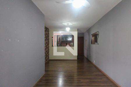 Sala de apartamento para alugar com 3 quartos, 64m² em Vila Ivone, São Paulo