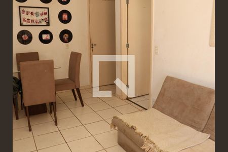Sala de apartamento para alugar com 2 quartos, 50m² em Jardim Maria Inês, Aparecida de Goiânia