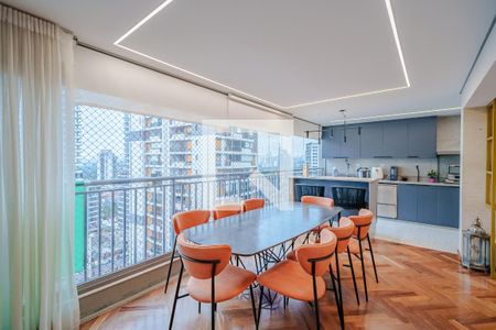 Varanda de apartamento à venda com 4 quartos, 154m² em Butantã, São Paulo