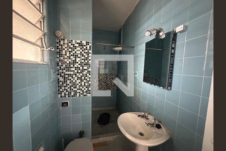 Banheiro de apartamento para alugar com 1 quarto, 78m² em Centro, São Vicente