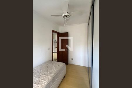 Quarto de apartamento para alugar com 2 quartos, 67m² em Petrópolis, Porto Alegre