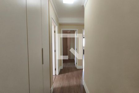 Corredor - Quartos de apartamento para alugar com 3 quartos, 107m² em Vila Progresso, Campinas
