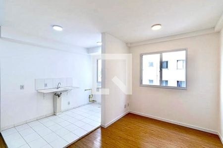 Sala/Cozinha de apartamento para alugar com 2 quartos, 44m² em Jardim Helian, São Paulo