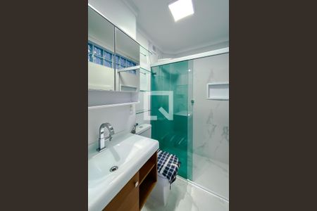 Banheiro de kitnet/studio para alugar com 1 quarto, 26m² em Vila Prudente, São Paulo