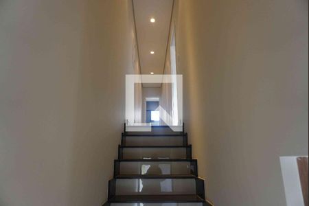 Pìso superior - Acesso aos quartos de casa de condomínio à venda com 2 quartos, 177m² em Villas do Jaguari, Santana de Parnaíba