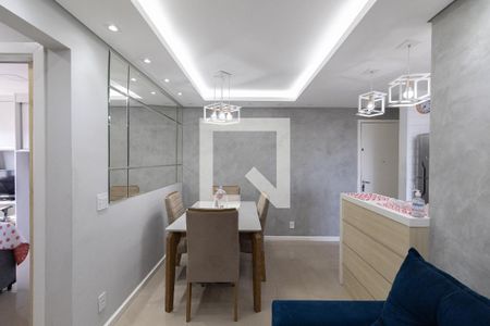 Sala e Cozinha de apartamento à venda com 2 quartos, 47m² em Vila Curuçá, São Paulo