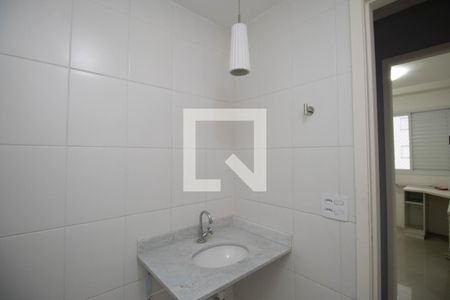 Banheiro  de apartamento para alugar com 3 quartos, 65m² em Vila Guilherme, São Paulo