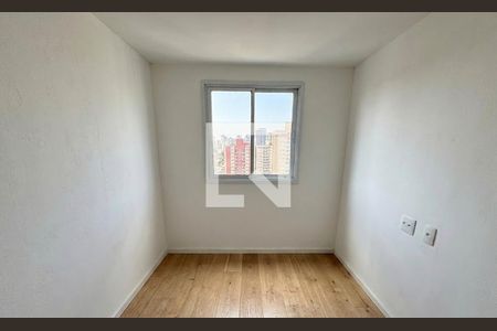 Quarto de apartamento para alugar com 2 quartos, 39m² em Vila Campanela, São Paulo